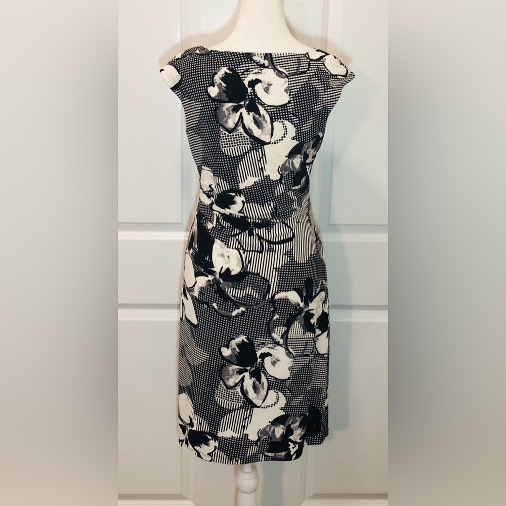 Lauren Ralph Lauren Womens sleeveless floral dress size 4 - Picture 2 of 4